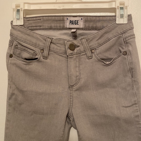 Paige Verdugo Crop in Light Grey - Picture 3 of 4